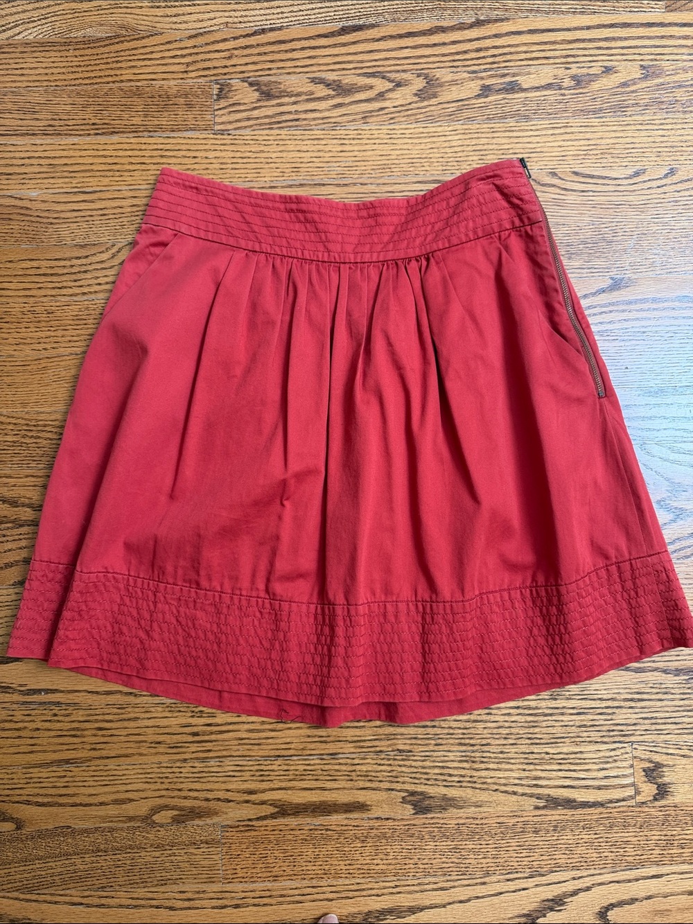 Odille Orange/Red Skirt with Exposed Side Zipper, size 6
